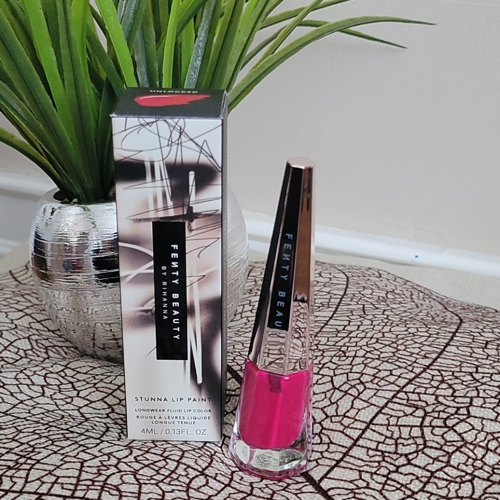 Fenty Beauty by Rihana Lip Paint